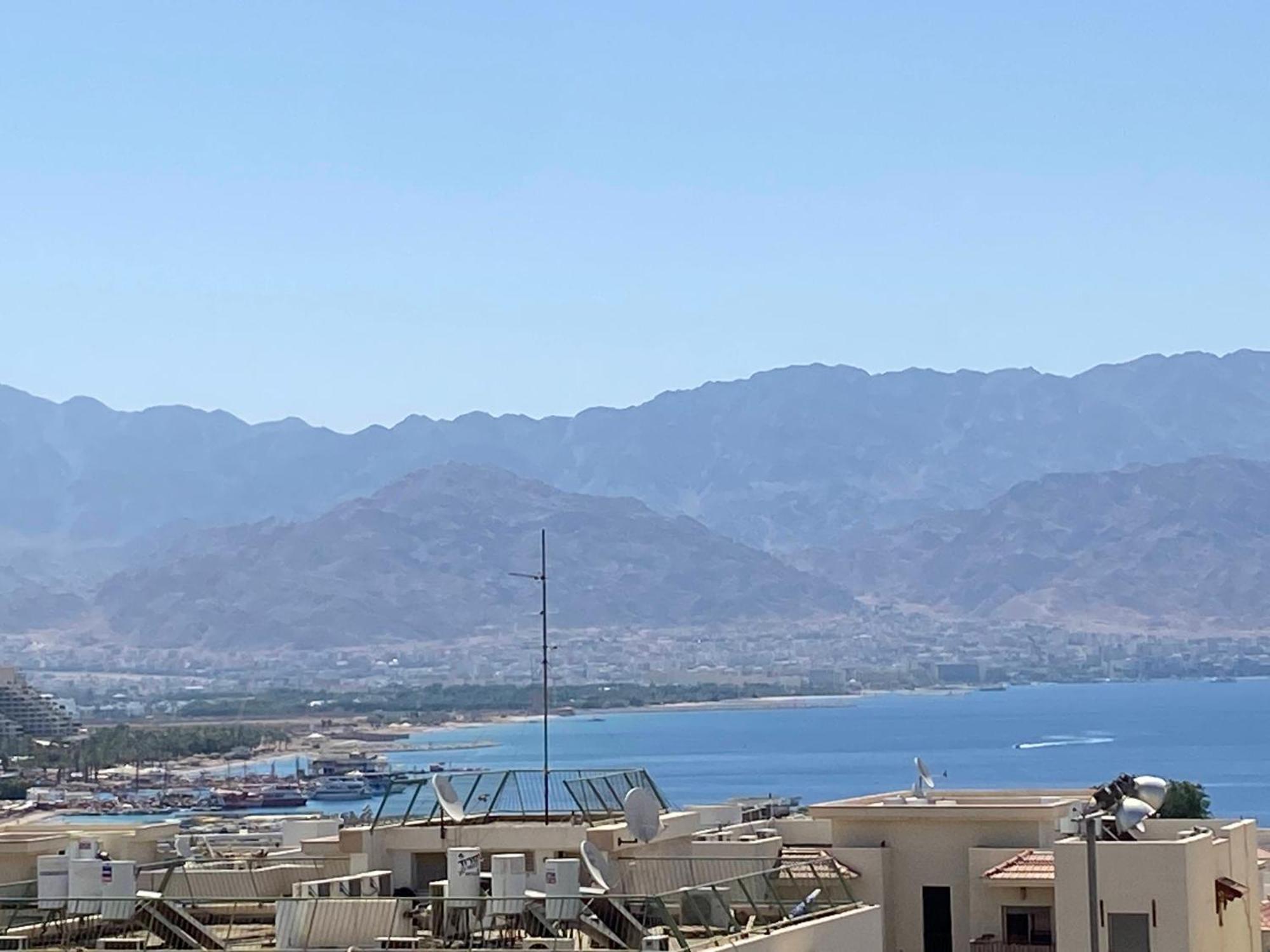 Seaside House & Free Parking Lägenhet Eilat Exteriör bild